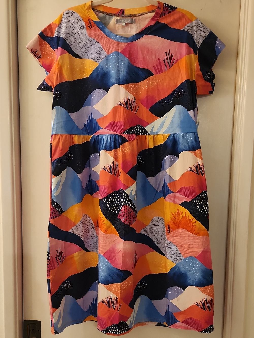 Nelly Wade Midi Dress